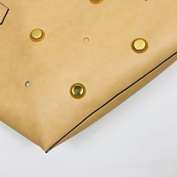 Neiman Marcus Women Tan Large Tote Bag - Picture 2 of 4